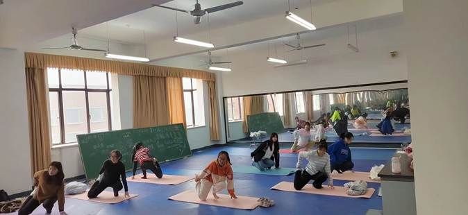 图示, 示意图

中度可信度描述已自动生成:ver1